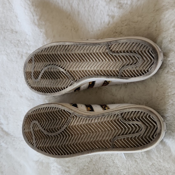 50% Off Adidas Superstart Women's Sneakers Size 6.5 - Picture 7 of 8